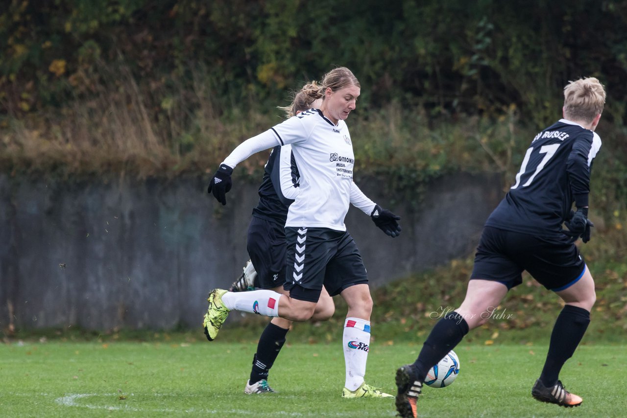 Bild 70 - Frauen SV Henstedt Ulzburg II - TSV Russee : Ergebnis: 5:0